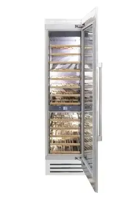 Fhiaba_Designer_RS600FW_geoeffnet